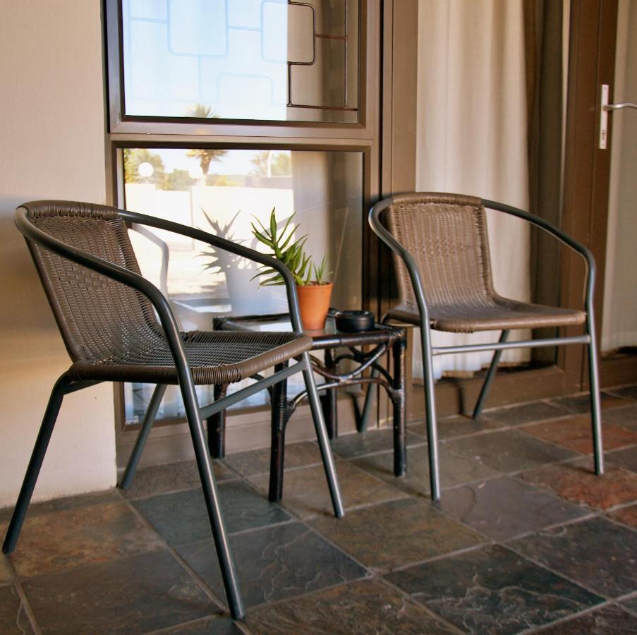Mi Casa Guest House Uitenhage Экстерьер фото