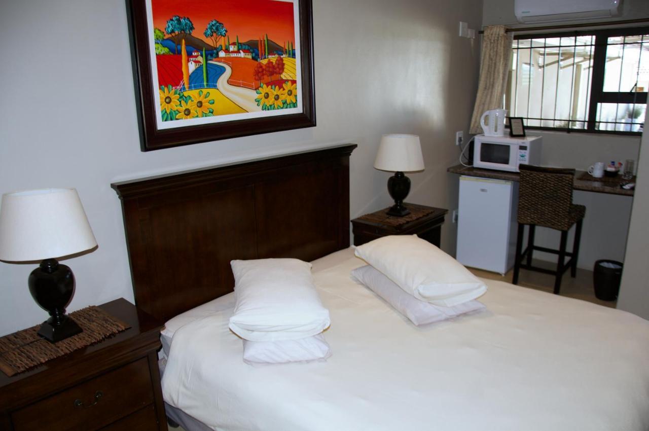 Mi Casa Guest House Uitenhage Экстерьер фото