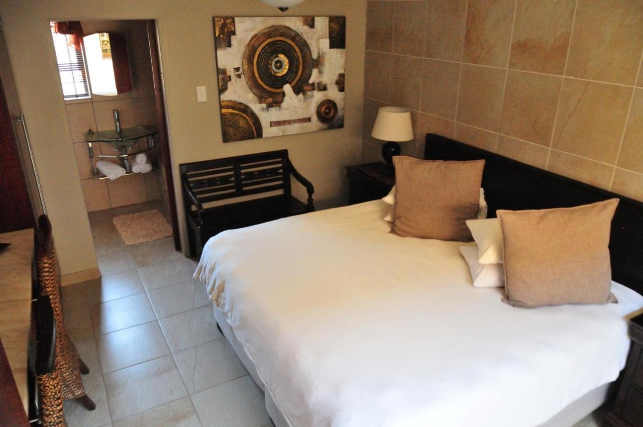 Mi Casa Guest House Uitenhage Экстерьер фото
