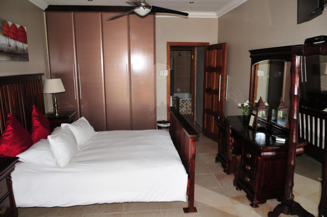 Mi Casa Guest House Uitenhage Экстерьер фото